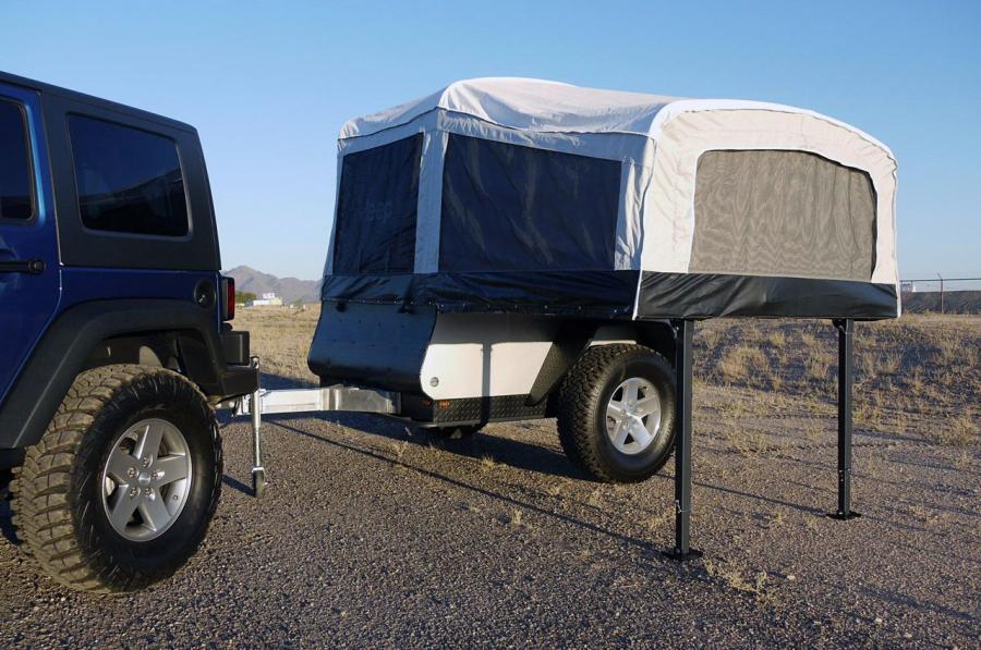  Jeep Extreme Trail Edition Camper 2011 года  (фото 28 из 36)